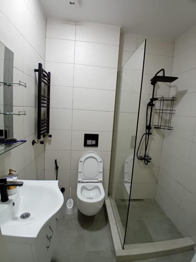 Central Park Apartment バトゥーミ エクステリア 写真